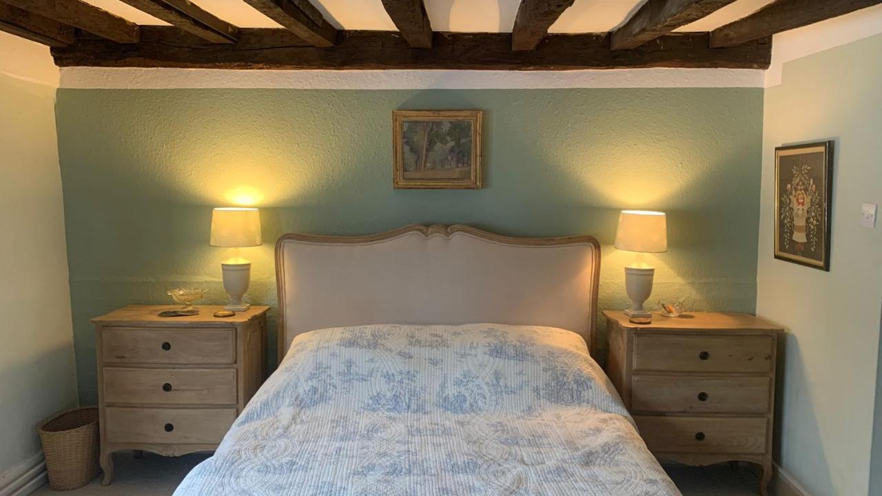 The Totnes Guest House. Upstairs At Zappa'S Exteriör bild